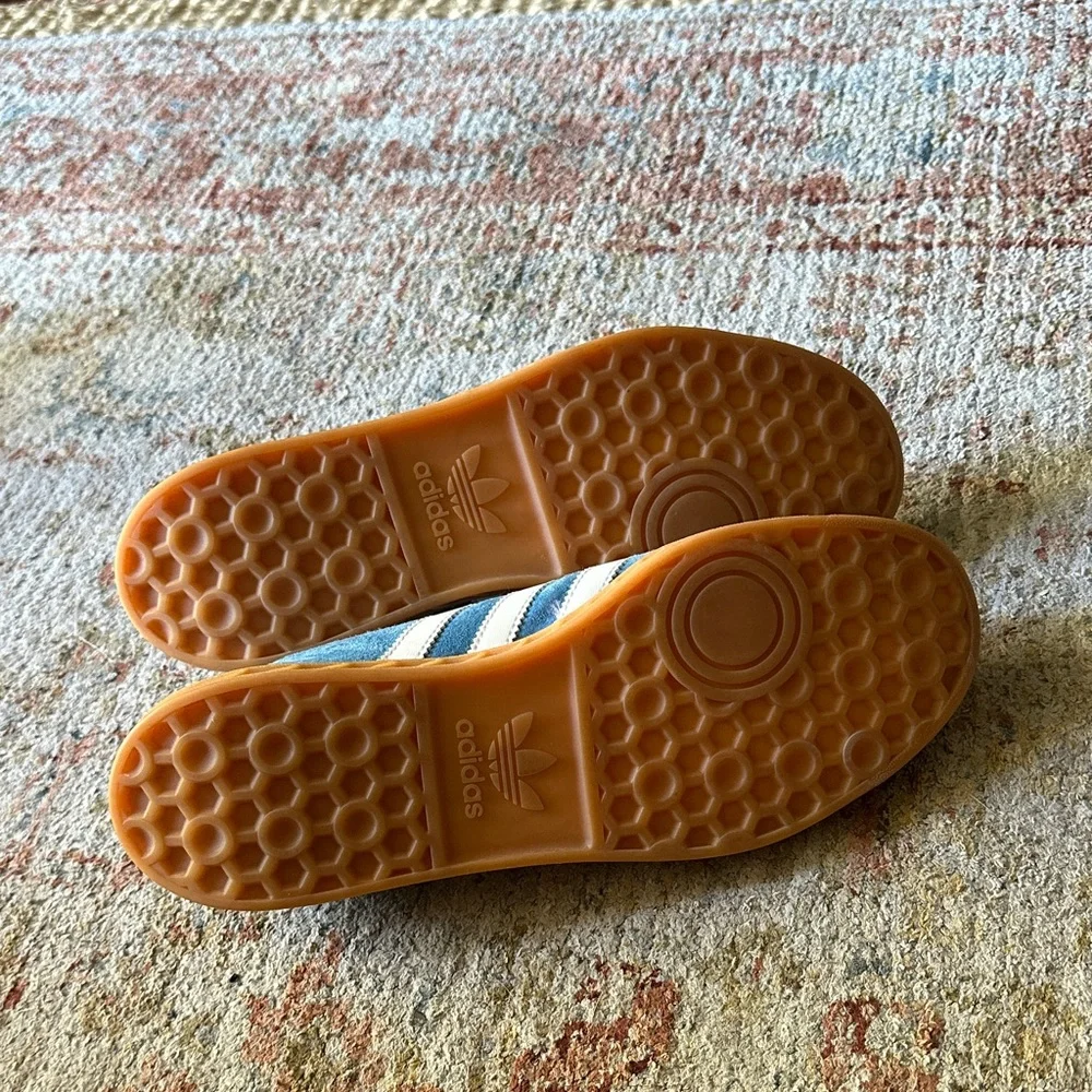 Adidas Blue and Cream Men's Hamburg Trainers - Picture 2 of 3